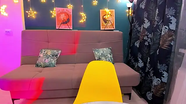 Xloe Queen online show from 02-17-25, 02:15