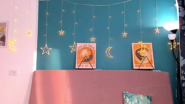 Xloe Queen online show from 03-05-25, 12:11