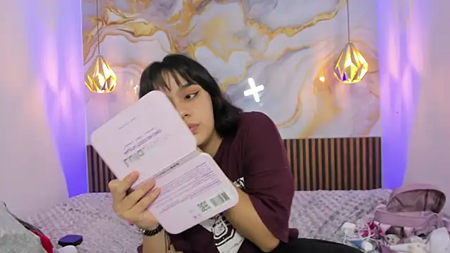 MelissaGilll online show from 10-07-25, 08:17