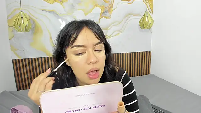 MelissaGilll online show from 11-12-25, 07:35