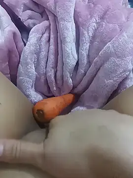 Snapshot of hayatsixi chatting on 02-11-25, 09:20 hayatsixi online show from 02-11-25, 09:20