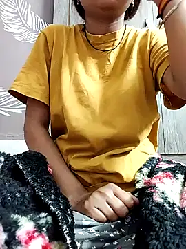 Snapshot of shalini_fire chatting on 03-06-25, 10:20 shalini fire online show from 03-06-25, 10:20