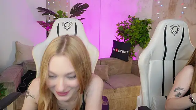 Maggie tenderness online show from 12-24-24, 03:37