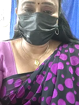 Snapshot of rekha_naier chatting on 04-01-26, 04:04 rekha naier online show from 04-01-26, 04:04