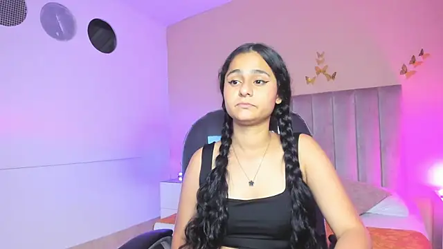 Giselle Roldan online show from 04-21-26, 04:41