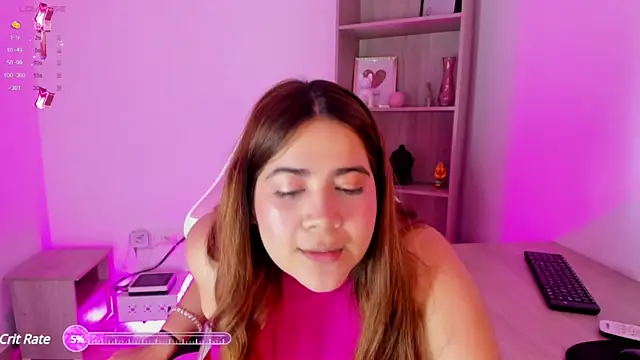 jisoo   online show from 03-07-25, 12:37