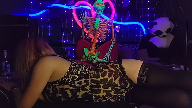 anonymouszN online show from 09-19-25, 07:58