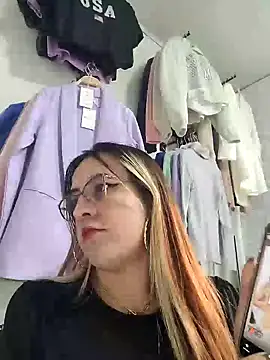 SarahXRusso online show from 01-15-25, 10:02