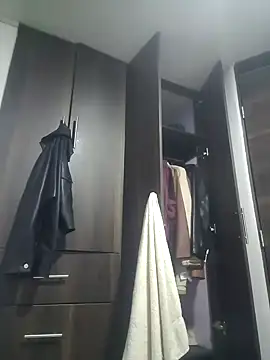 SarahXRusso online show from 01-31-25, 12:39