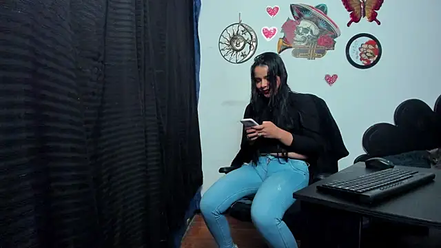 thakytona online show from 12-12-24, 01:21