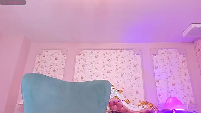 Snapshot of AllissonJames chatting on 10-16-25, 10:49 AllissonJames online show from 10-16-25, 10:49