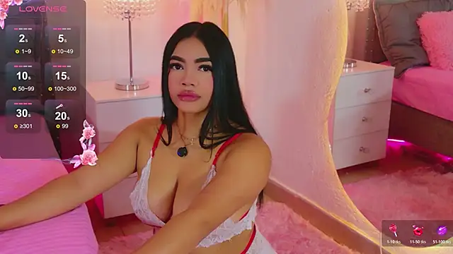 Snapshot of AllissonJames chatting on 12-03-25, 12:03 AllissonJames online show from 12-03-25, 12:03