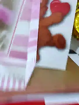 Snapshot of kameron_sweett chatting on 12-15-24, 08:47 kameron sweett online show from 12-15-24, 08:47