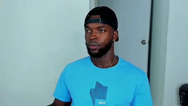 Dylan Taylor online show from 09-22-25, 03:52