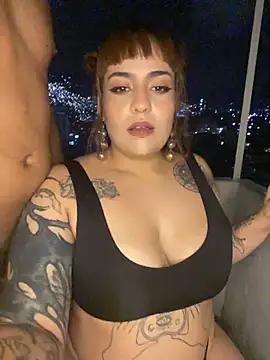 Snapshot of name_less_lulu chatting on 02-21-26, 01:06 name less lulu online show from 02-21-26, 01:06