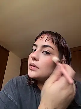 Snapshot of name_less_lulu chatting on 05-24-26, 03:17 name less lulu online show from 05-24-26, 03:17