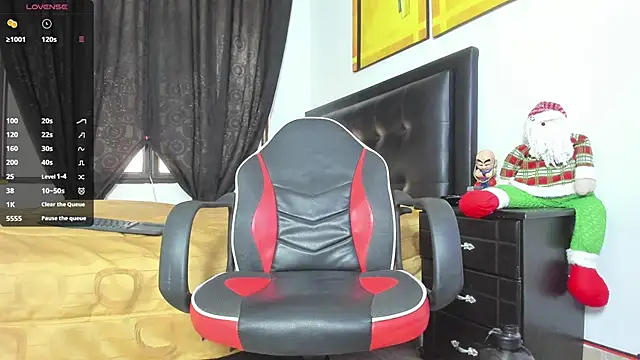 Snapshot of connor_santtos chatting on 12-26-24, 02:27 connor santtos online show from 12-26-24, 02:27