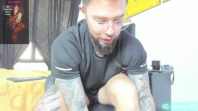 Snapshot of connor_santtos chatting on 01-13-25, 06:16 connor santtos online show from 01-13-25, 06:16