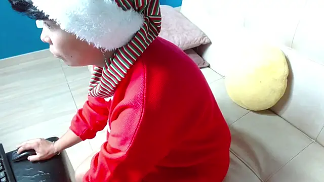 Snapshot of nato_evans chatting on 12-24-24, 05:49 nato evans online show from 12-24-24, 05:49