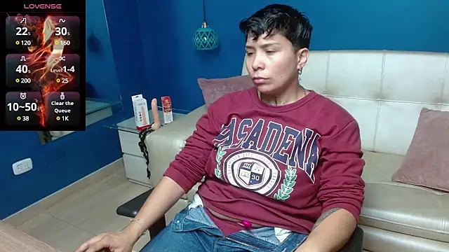 Snapshot of nato_evans chatting on 01-11-25, 12:12 nato evans online show from 01-11-25, 12:12