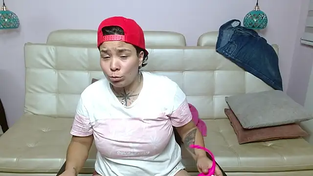 Snapshot of nato_evans chatting on 11-22-25, 12:09 nato evans online show from 11-22-25, 12:09