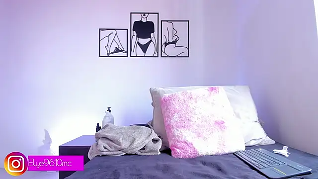 ellie mcdonald online show from 12-05-25, 05:53