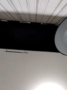 Lorrain Dorrie online show from 11-28-25, 06:05