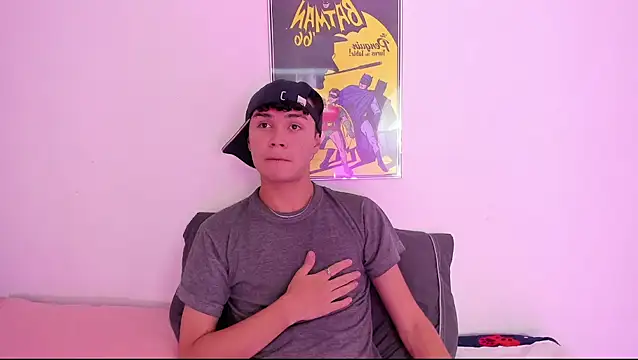 Snapshot of crushnier chatting on 12-12-24, 08:43 crushnier online show from 12-12-24, 08:43