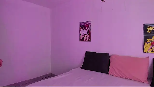 Snapshot of crushnier chatting on 12-20-24, 04:57 crushnier online show from 12-20-24, 04:57