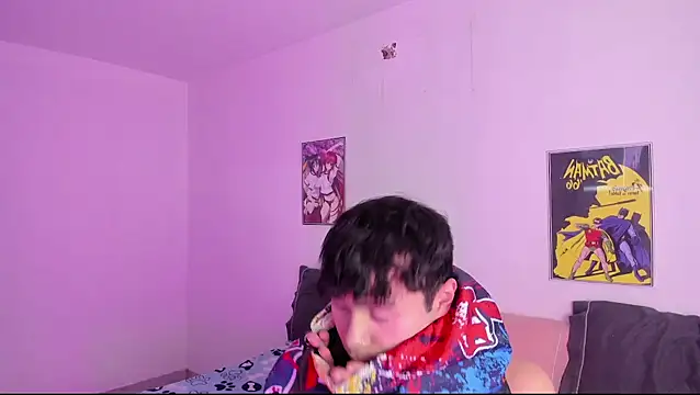 Snapshot of crushnier chatting on 02-14-25, 05:25 crushnier online show from 02-14-25, 05:25