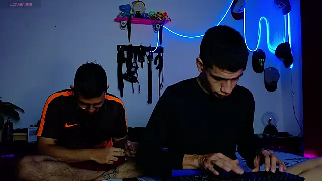 Nymphobuddies online show from 02-11-25, 01:52