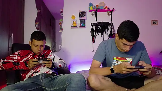 Nymphobuddies online show from 02-21-26, 01:39