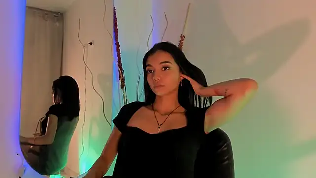 AnabelWolf online show from 01-21-25, 12:46