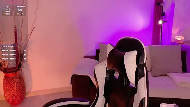 AnabelWolf online show from 04-25-26, 02:03