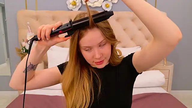 MichelleReid online show from 12-17-24, 06:45