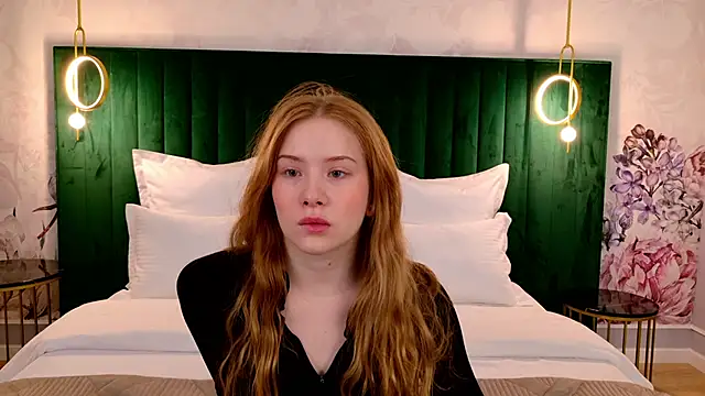 MichelleReid online show from 02-19-25, 01:18