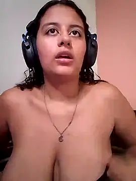 Babydol18  online show from 03-01-25, 08:10