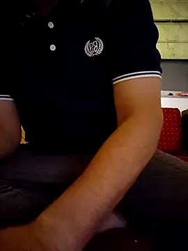 samee00721 online show from 11-04-25, 06:18