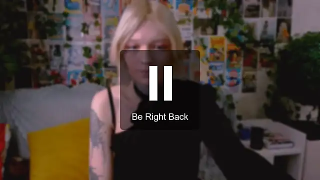 Simona Rain online show from 10-24-25, 01:57