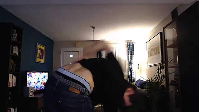 Samir 44200 online show from 12-18-24, 03:44