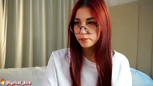 Snapshot of AnnisCharlton chatting on 12-26-24, 07:56 AnnisCharlton online show from 12-26-24, 07:56