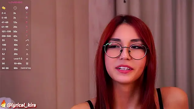 Snapshot of AnnisCharlton chatting on 12-30-24, 12:54 AnnisCharlton online show from 12-30-24, 12:54