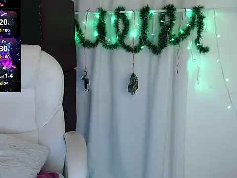 Xileny-Halliwey online show from 12-21-25, 01:18