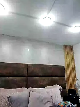 ElizabethWeil online show from 02-11-25, 12:05