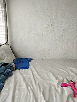 ElizabethWeil online show from 02-27-25, 06:53