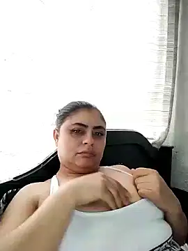 ElizabethWeil online show from 02-28-25, 07:03