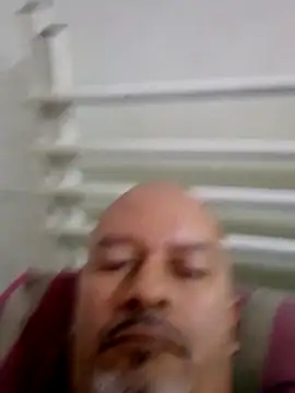 Snapshot of Juan_45 chatting on 06-03-26, 01:25 Juan 45 online show from 06-03-26, 01:25