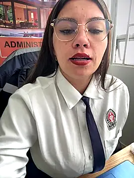 LIZ-06  online show from 11-17-25, 04:13