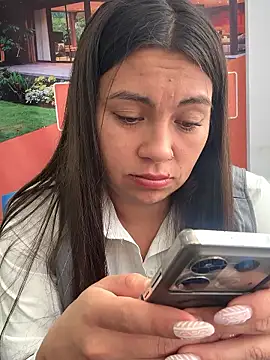 LIZ-06  online show from 01-07-26, 03:36