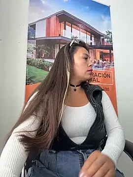 LIZ-06  online show from 03-19-26, 04:44